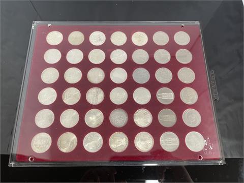 42 x 5 DM-Münzen