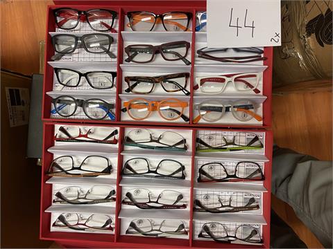 Insignum Brillen 24 Stück im Präsentierkasten