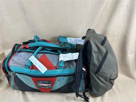 Reisetasche und Rucksack