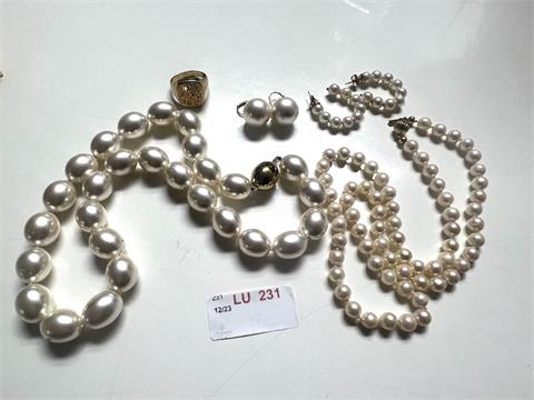 1 Perlenkette, Verschluss echt (585/- 92,34 gr.);