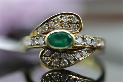 Smaragd- Brillantring Gold