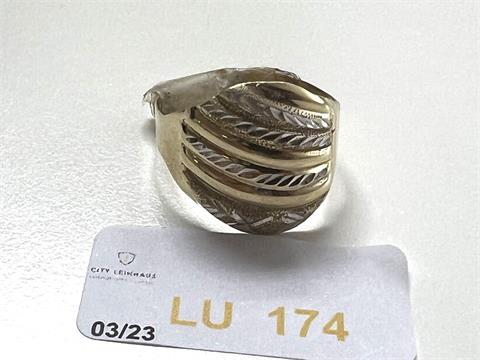 1 Ring verbogen (585/- 2,84 gr.)