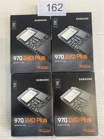 4x Samsung SSD-Festplatten