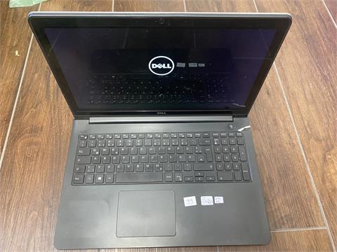 Dell Inspiron 15-5547, offen